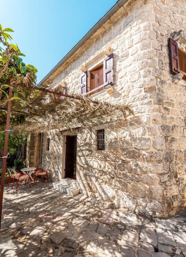 فيلا Charming Bohemian House In بيراتس المظهر الخارجي الصورة