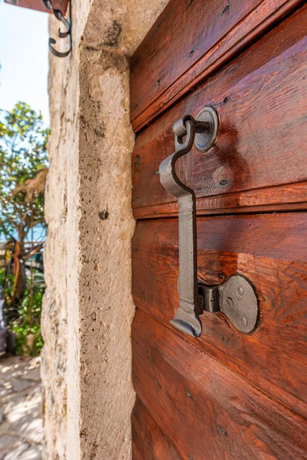 فيلا Charming Bohemian House In بيراتس المظهر الخارجي الصورة