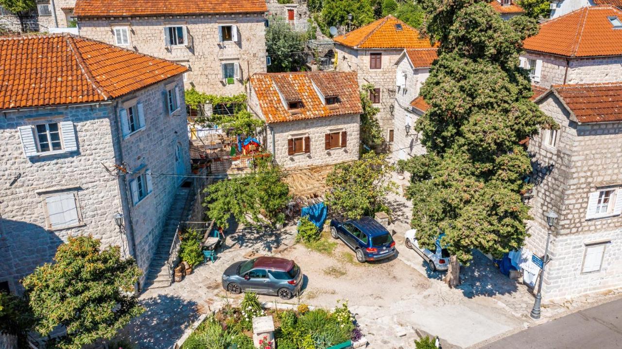 فيلا Charming Bohemian House In بيراتس المظهر الخارجي الصورة